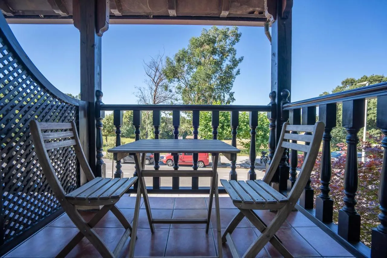 Hotel Torres de Somo